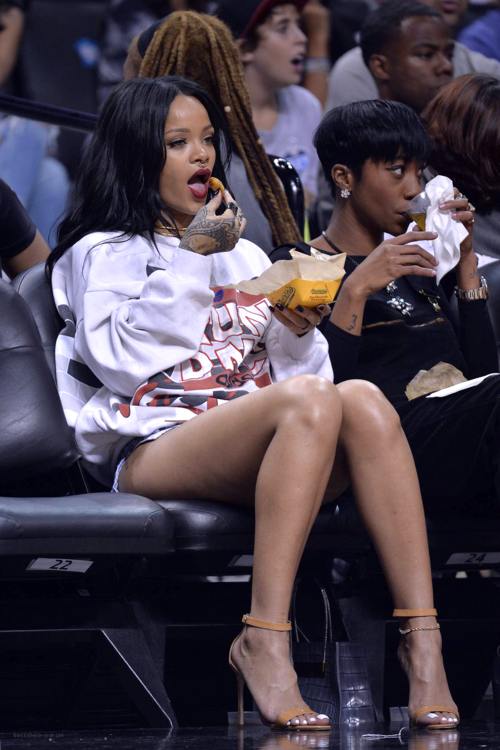badgurlrihanna:  Rihanna at the Summer Classic Charity Basketball Game in NYC 