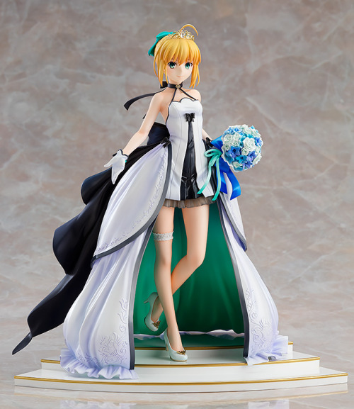 good-smile-company: セイバー 遠坂凛 間桐桜 ～15th Celebration Dress Ver.～ Premium Box https://www.goodsmile.info/ja/product/9215   セイバー ～15th Celebration Dress Ver.～ https://www.goodsmile.info/ja/product/9216   遠坂凛 ～15th