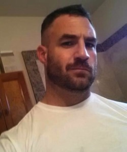 maturehairydaddies:  ASK ME ANYTHING  SUBMIT