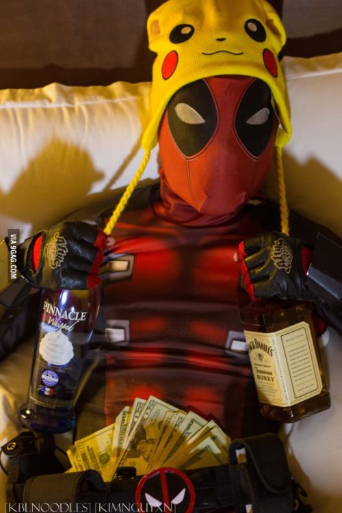 sail0rsalem:  mrrepzion:  Just chillin’   This
