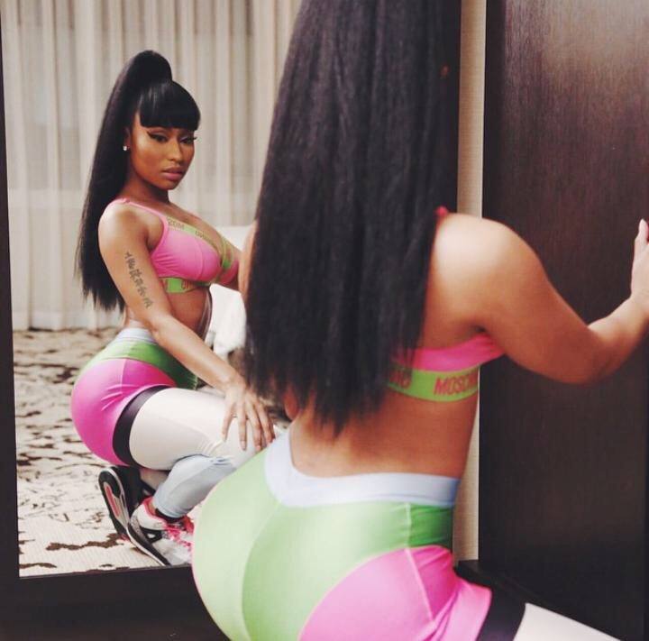 fatjuicyass:  Nicki