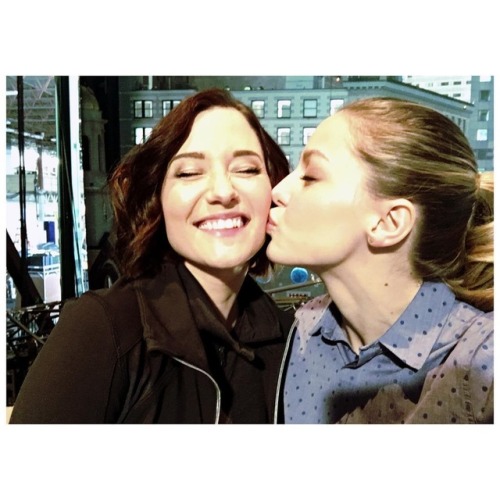melissabenoistupdates: melissabenoist: whole lotta for @chy_leigh