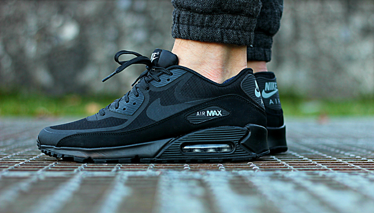 Air Max 90 'Reflective Pack' – Sweetsoles – Sneakers, kicks trainers.