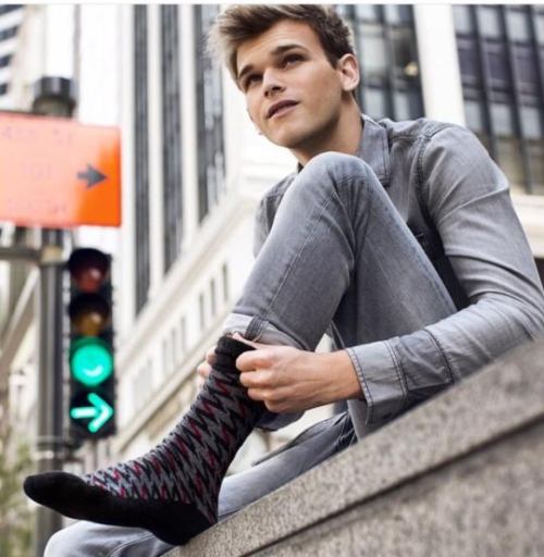 dannysocks.tumblr.com/post/146393053312/
