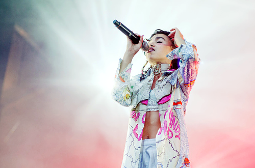 celebritiesofcolor:  FKA Twigs performs on Day One of the Osheaga Music and Arts Festival on July 31, 2015 in Montreal, Canada. 