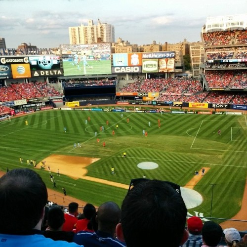 whatahowler:Upper deck #MCFC vs. #LFC #NYC (at Yankee Stadium)#whereisfootball: Bronx baby!