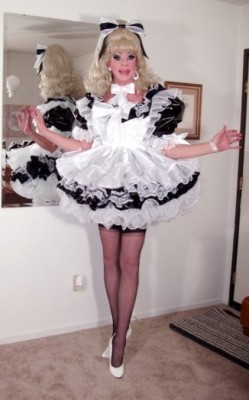 tamaracd:  firmdaddychris:  gemmgqsprettysissies:  This was just the start of the most humiliating night in Brian’s life.  Mmmm divine legs DaddyC  Omg I love that maids outfit. I bet it would make all the real men’s cocks so hard xx 