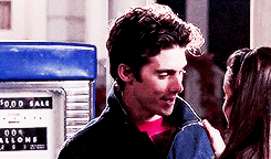 literrati:  jess mariano + smiling/laughing (requested by anonymous) #i would like to take a moment to acknowledge how difficult it was to find scenes without rory where he was genuinely smiling #she is his sunshine and light #carry on