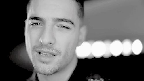 kingmaluma:Maluma in the video “Me Llamas” in collaboration with Piso 21.