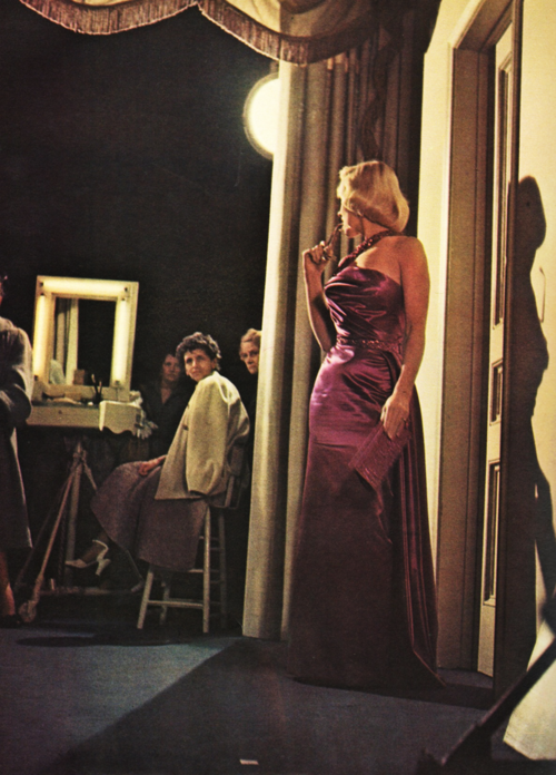 12305fifthhelenadrive:Marilyn Monroe Photoblog : My daily personal selection of rare
