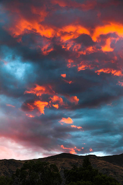 edmeth:  v0lt0rb:  Sunset at Wanaka | Phil adult photos