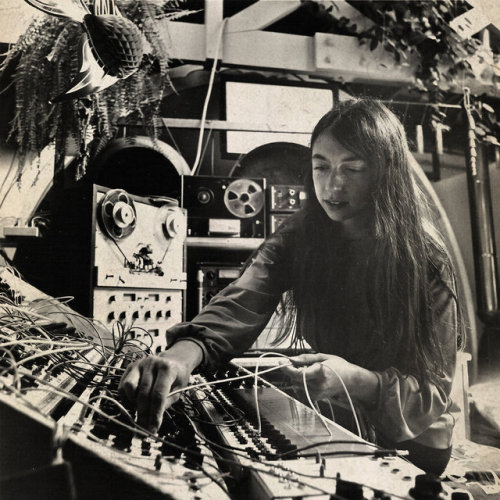 apeninacoquinete - Suzanne Ciani Fish Music File under… water.