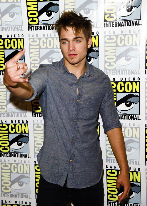 teen-wolf-archive: Dylan Sprayberry attends the ‘Teen Wolf’ press room during