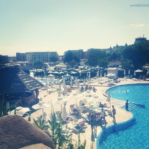 #tb #summer #swimmingpool #elenite #sunnybeach #sun #beautiful #Bulgaria #royalcastle