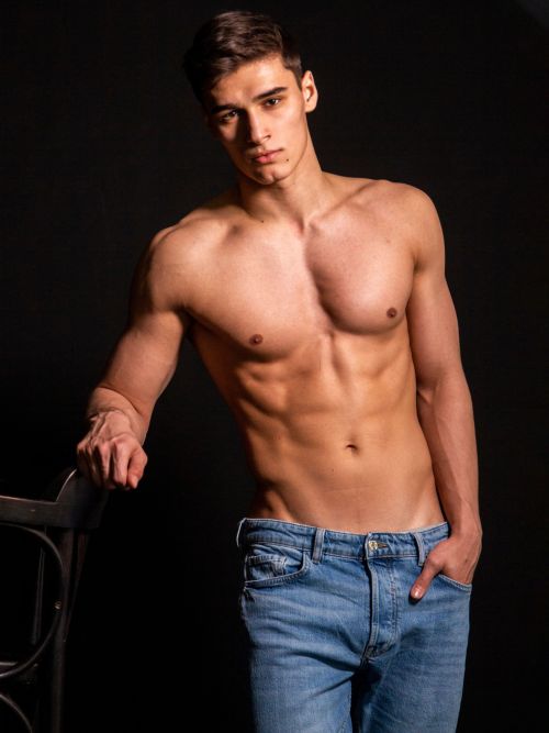 boyzoo2: Rumen Radev by Krasimir Marchev