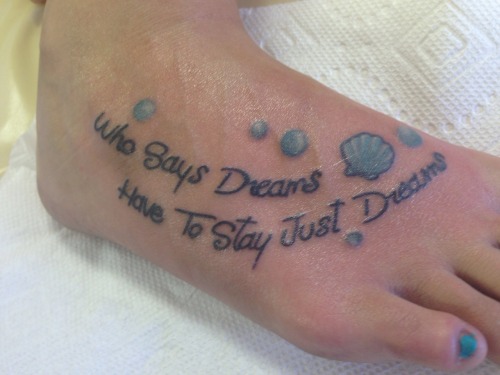 namesdontmatterdothey:  boots-and-bluejeans:  boots-and-bluejeans:  So I got a tattoo today… Ouch. But I love it!!   When a picture of your foot has almost 200 notes…  I think you’ve exceeded 200 lol