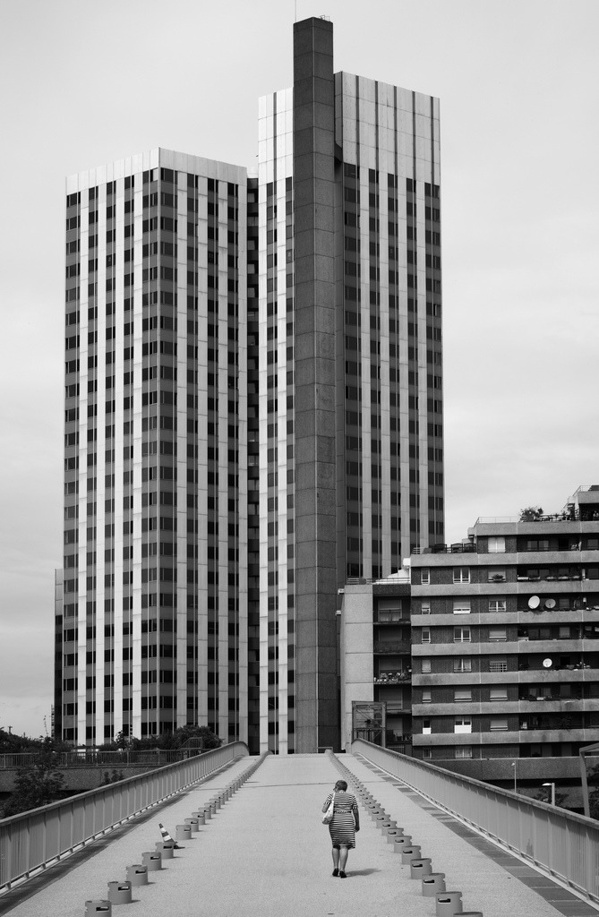 n-architektur:  La montée by Bernard Chevalier 