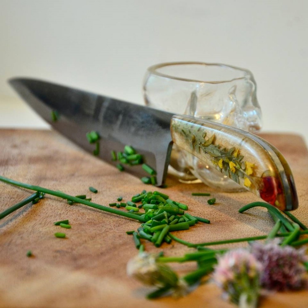sleepywitchmc: sosuperawesome:  Botanical Knives Pocono Mountains Forge on Etsy See