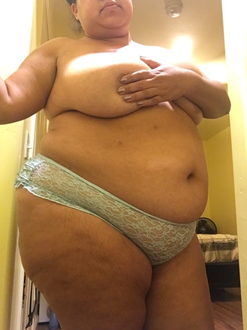 caro-linab: Staying body positive has been difficult lately… I’ll leave these here to r