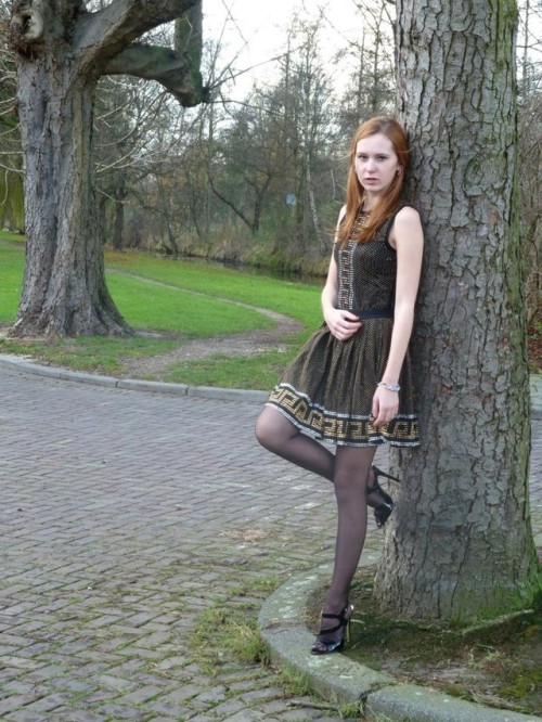 https://pantyhose-magazine.tumblr.com/archive