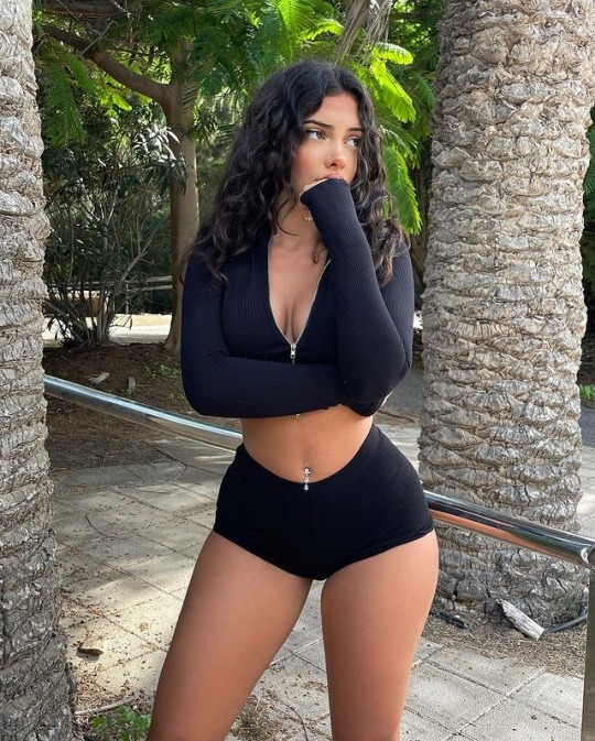 onlyyyyyybaddies: