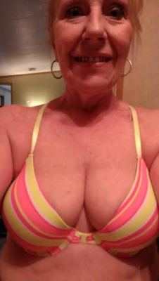 nympho-milf:    