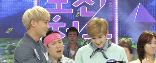 lms33:  One of the two times a year Kevin allows AJ to hug him 