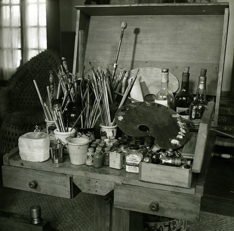 beyoung1990:  Bring Me To LifePalette de Frida Kahlo, Mexico, 1952 (Gisèle Freund)