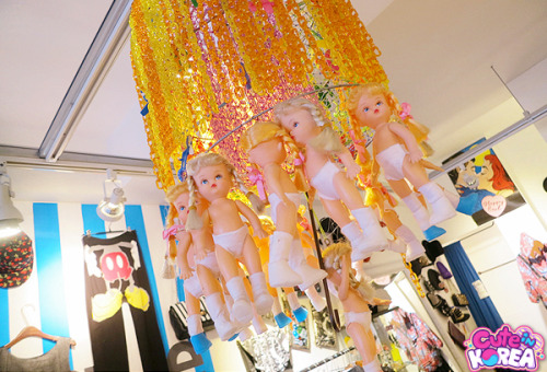 Pop boutique in  Garosugil ~ shop feature! Check out the full post + directions to the store on cute