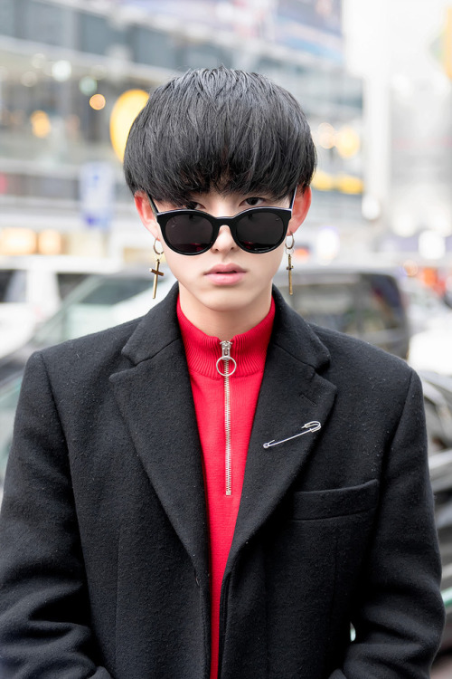 tokyo-fashion:  Ryunosuke, Nashu and Ayumu are leaders of a group of uber-stylish Japanese high school boys who have stormed the streets of Harajuku over the last few months. These photos are from our recent coverage of Tokyo Fashion Week street style