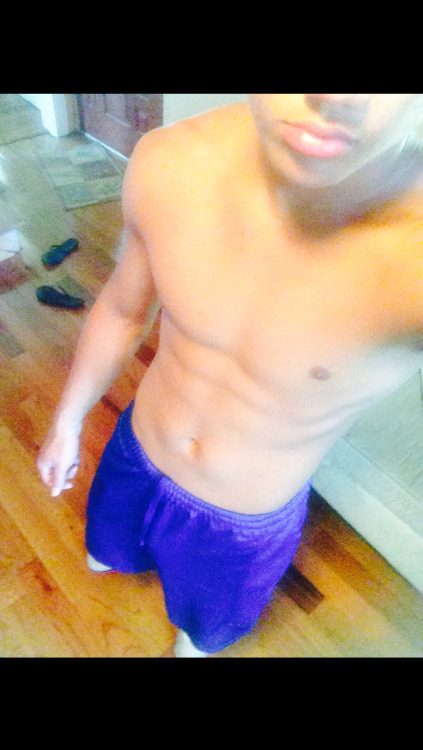 betomartinez:  Thanks Papi for the hot photos.  Hit him up at: Instagram- Papi__Champu Beto’s Corner  Please send pics to: Por favor manda tus fotos a: betomartinez2008@gmail.com http://betomartinez.tumblr.com/