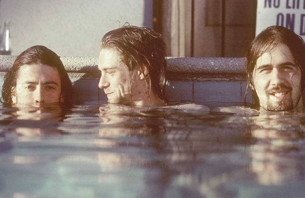 touchingthewound: New picture from the Nevermind photoshoot, 1991 