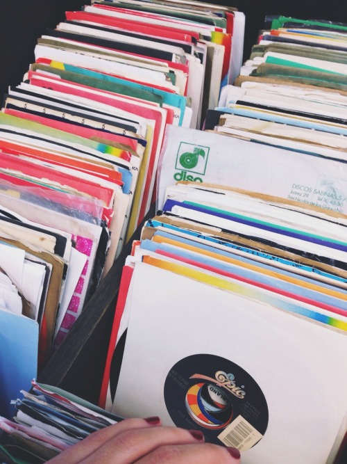 XXX jessicaanid:  Browsing around a local record photo