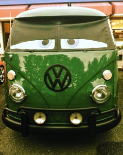 Vwbusfanpage:  Happy Saint Patrick’s Day! 🍀  We’ll Be Traveling To Dublin