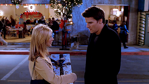 dailyscreencaps:Buffy the Vampire Slayer 3.10 Amends (1080p)