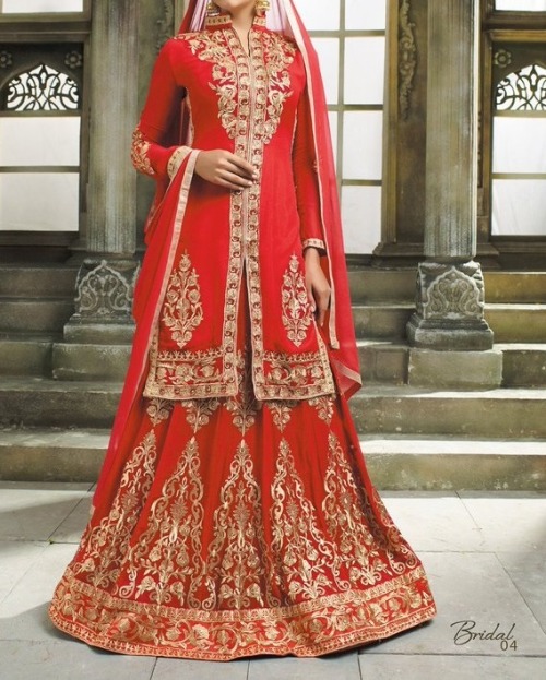 Turk Mughal woman wear - Mughal jacket and Mughal skirt (lehenga)