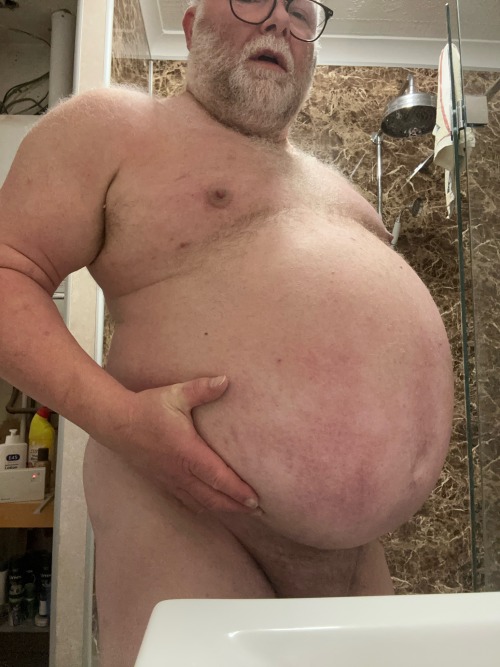 Pleasantly Bloated And Feeling The Tightness!