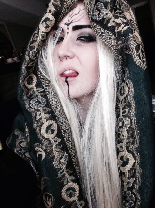 elvenking-mitya: “charming as ever, Inquisitor.” // Inquisitor closet-cosplay