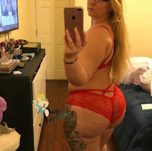 oct-paige:  Perfect butt