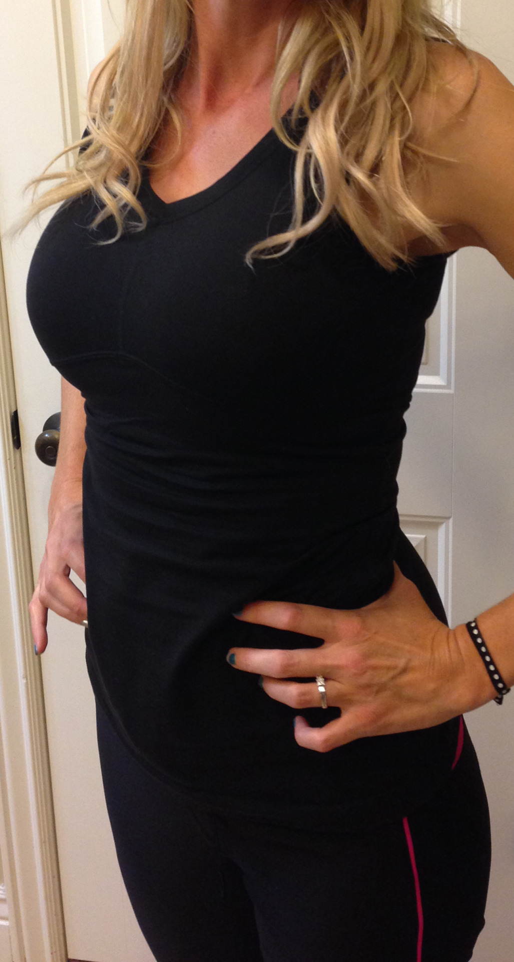 naughtymormonmilf:  Who’s heading to the gym with me this morning?