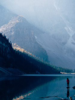 lensblr-network:  Moraine Lake, AB by Nick