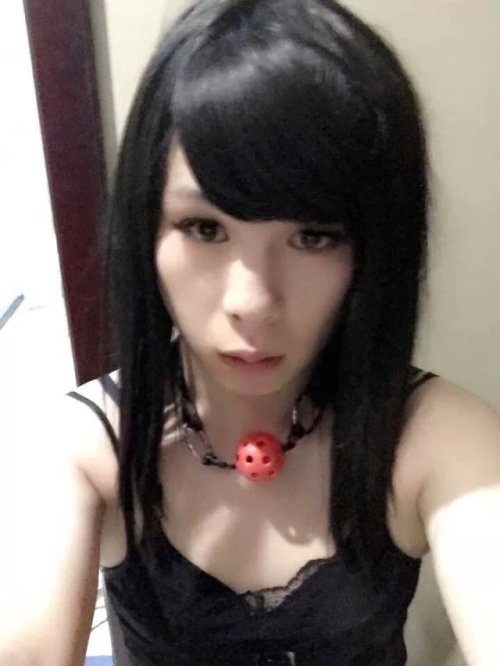 tinatanisacd: oh slut