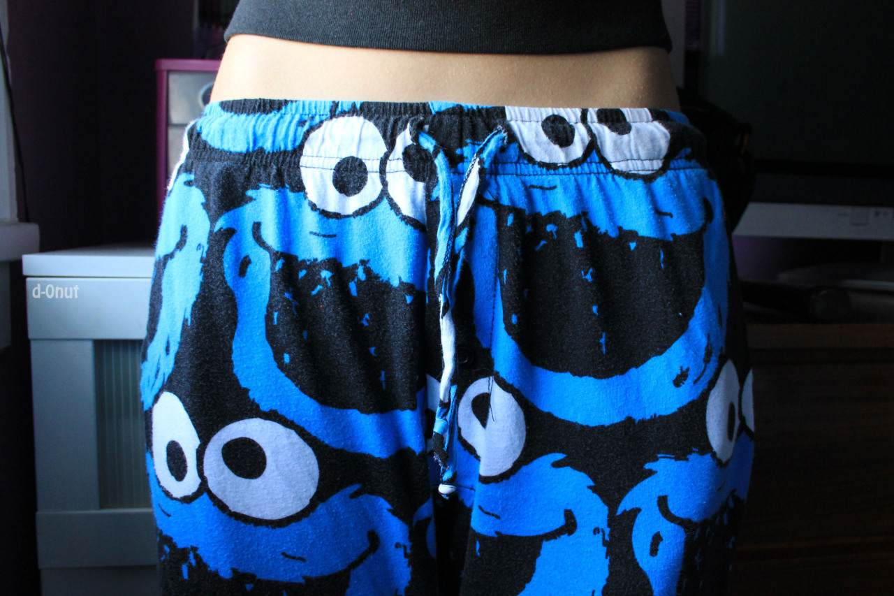 d-0nut:  babeyouwantme:   http://babeyouwantme.tumblr.com/   WE DON’T SELF PROMOTE