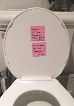 queeenofpunk:  my mom left these post-it