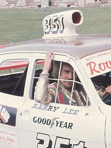 I saw British rallycross legend, Barry Lee, on TV earlier as well. Here, you can just see his f