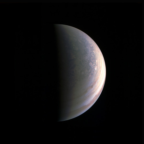 spacetimewithstuartgary: Jupiter’s North Pole Unlike Anything Encountered in Solar System NASA