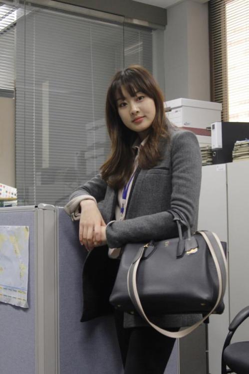 [Kang Sora] Misaeng - AnYoungyi ’s style cr: styletagVia: KangSoraThailand @KangSoraTH