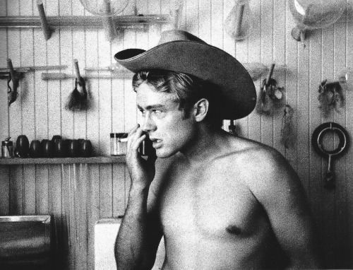 nicedawg:James Dean by Sanford Roth