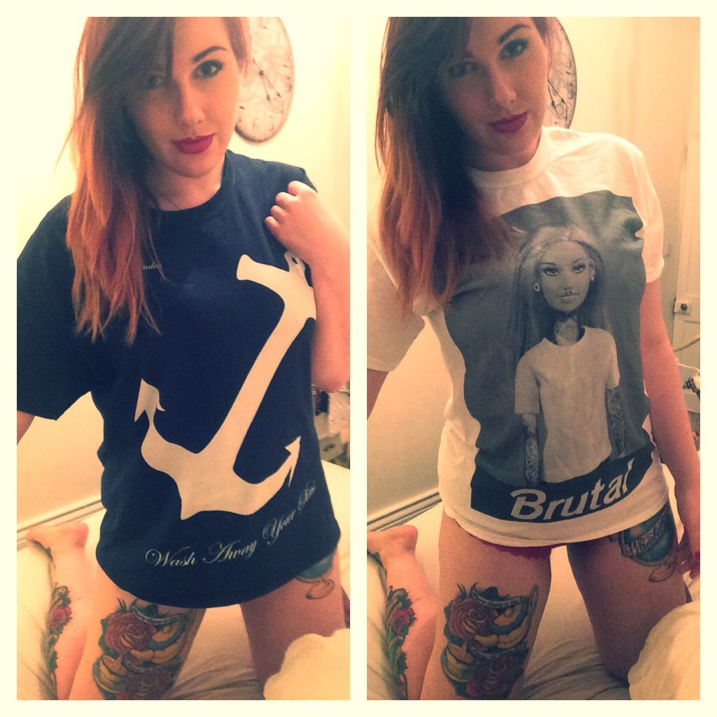 abigailsian:  Guess who got new tshirts? 