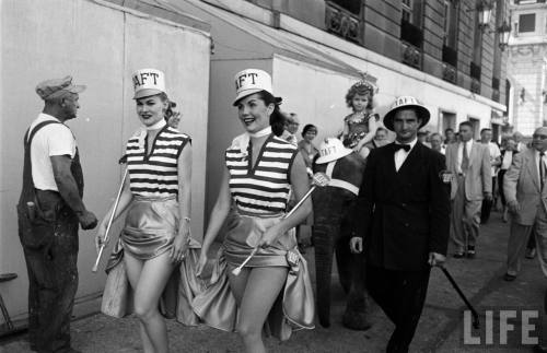 Taft supporters at the Republican National Convention(Mark Kauffman. 1952)